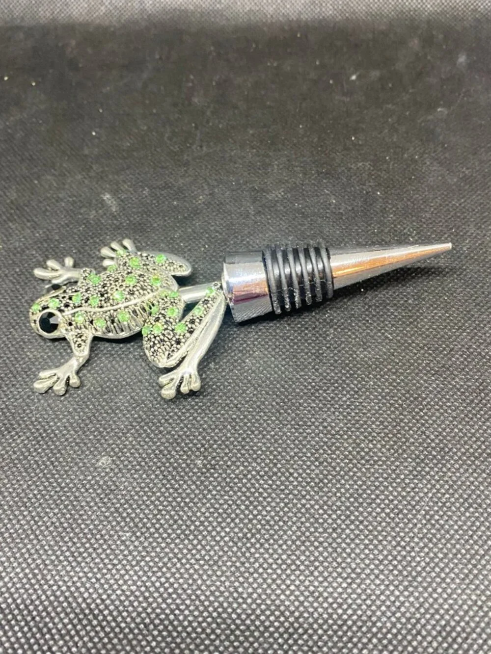Rhinestone Frog Wine Stopper